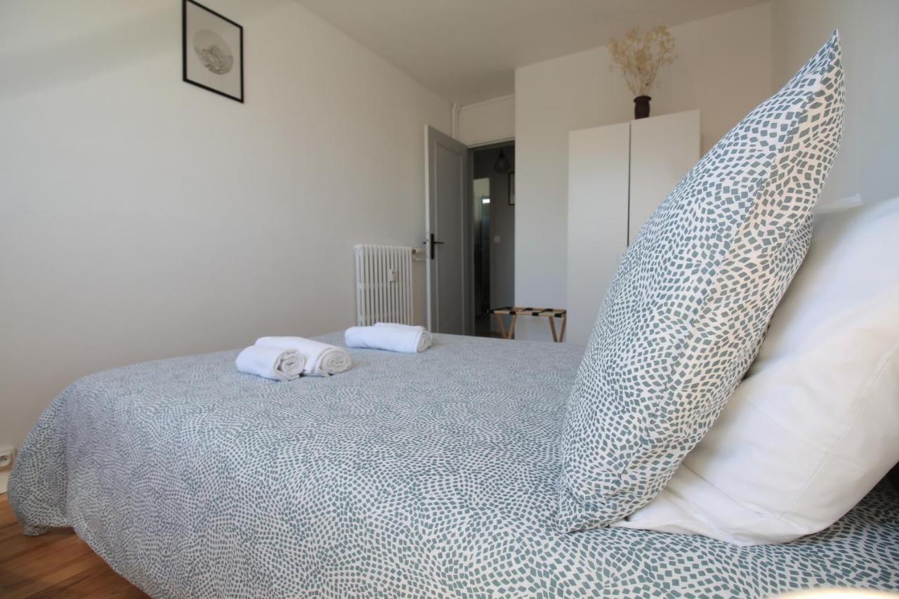 Lacolline-Ponthebert,Com - Appartement Entier Renove -Grand Parking Gratuit, Tout Equipe, Confortable, Netflix Et Amazon Prime Gratuits Et Illimites, Matelas Emma, Lave Linge, Vue Sur La Vallee, Rdc Eksteriør bilde