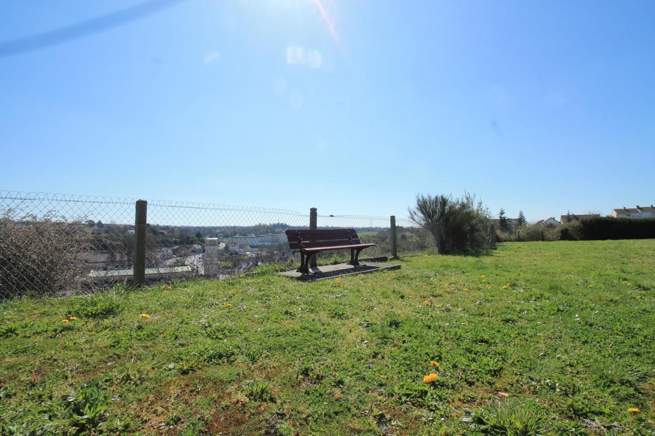 Lacolline-Ponthebert,Com - Appartement Entier Renove -Grand Parking Gratuit, Tout Equipe, Confortable, Netflix Et Amazon Prime Gratuits Et Illimites, Matelas Emma, Lave Linge, Vue Sur La Vallee, Rdc Eksteriør bilde